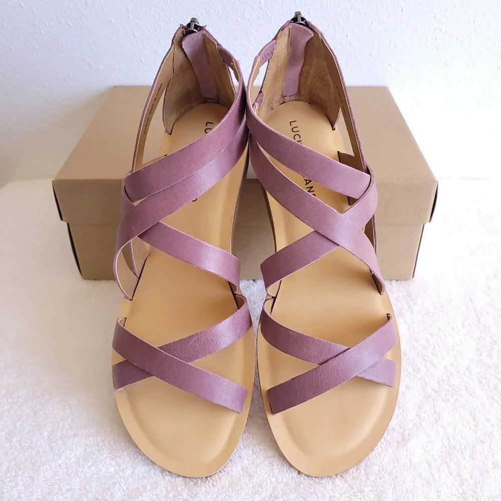 New Lucky Brand Women's "Helenka" leather sandal in amazing Mauve color - Picture 6 of 10